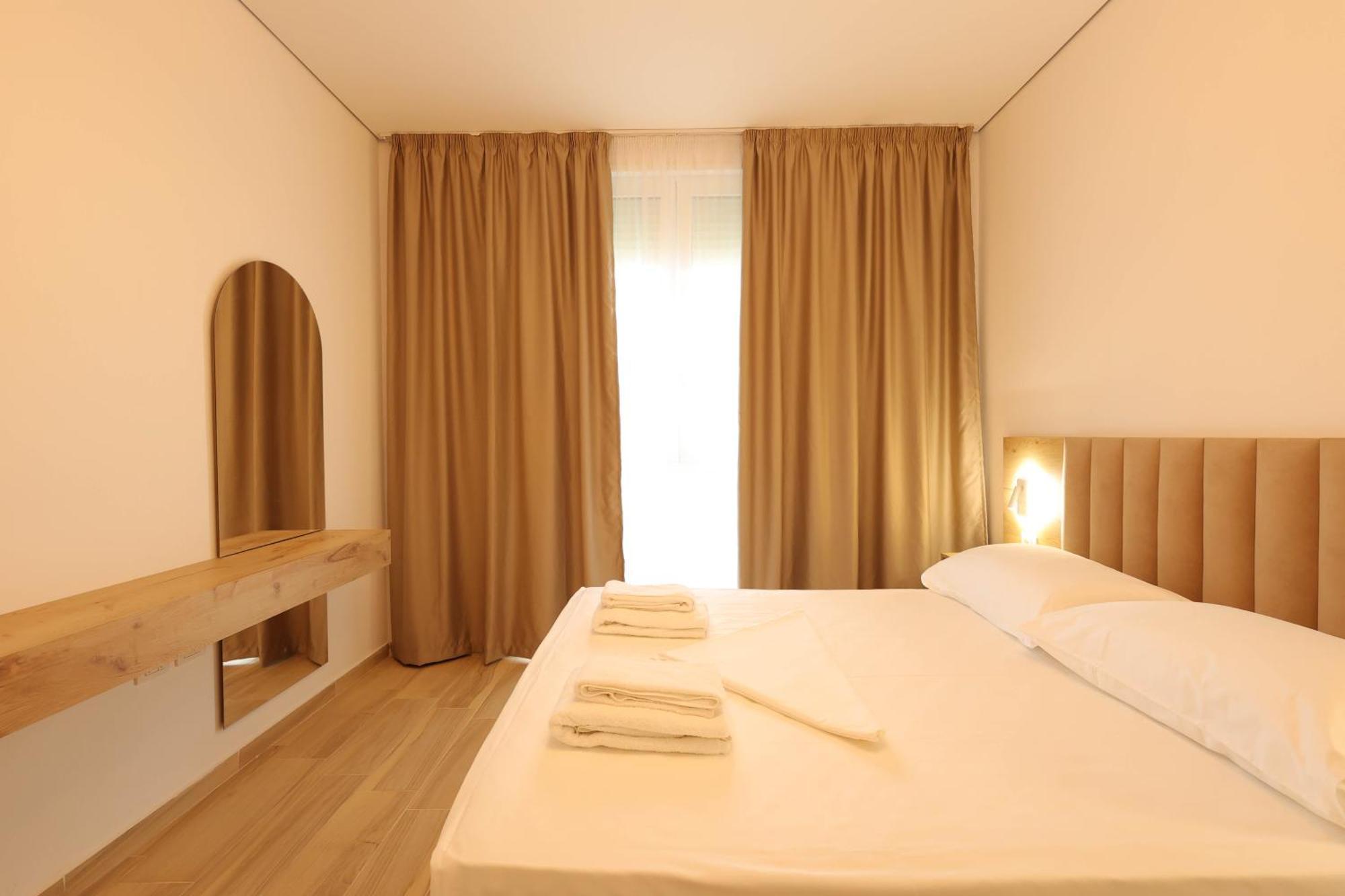 Sanpietro Vacation Apartments Durrës Exteriér fotografie