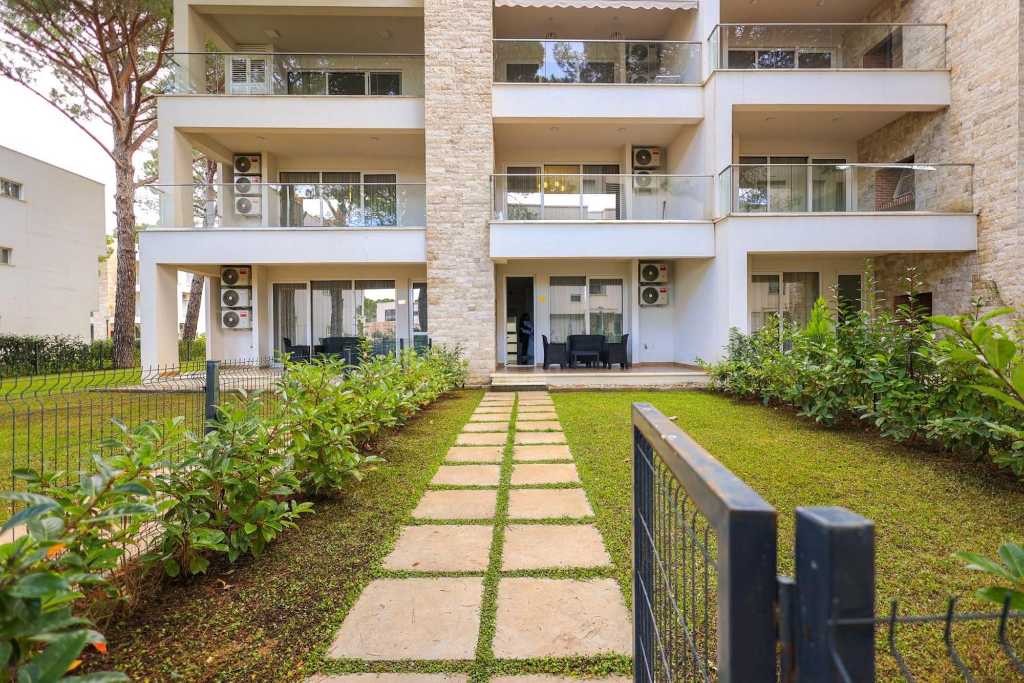 Sanpietro Vacation Apartments Durrës Exteriér fotografie